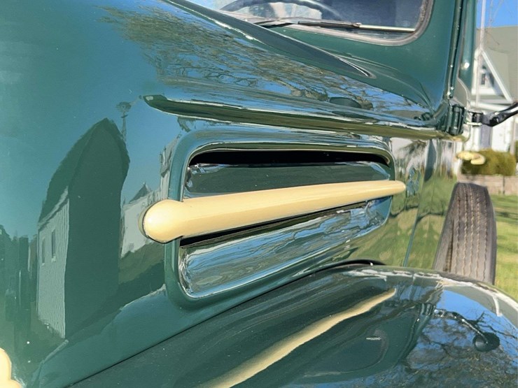 1946-ford-pickup-image-16