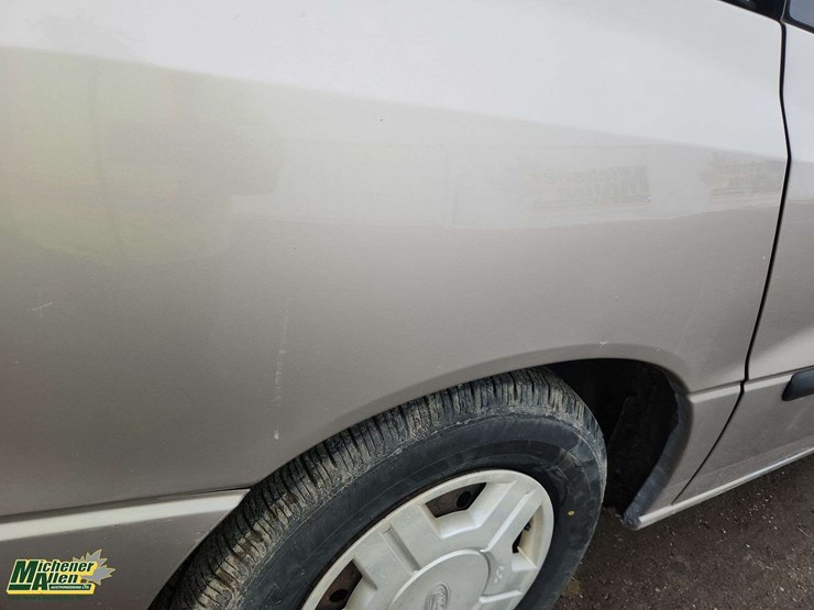 2003-ford-windstar-image-38