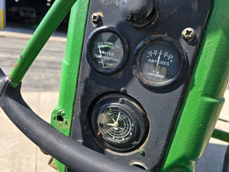 1954-john-deere-40-image-23