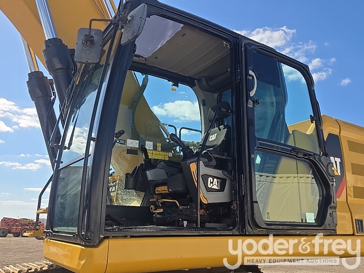 2019-caterpillar-336-image-67