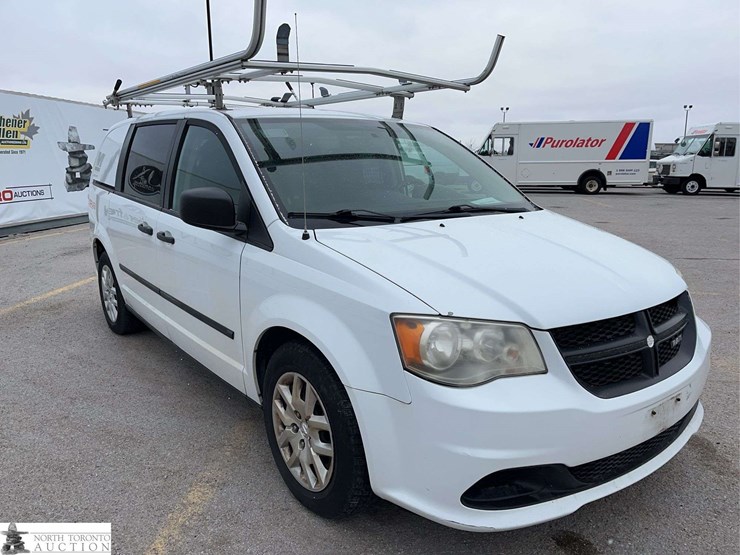 2014-ram-c/v-image-3