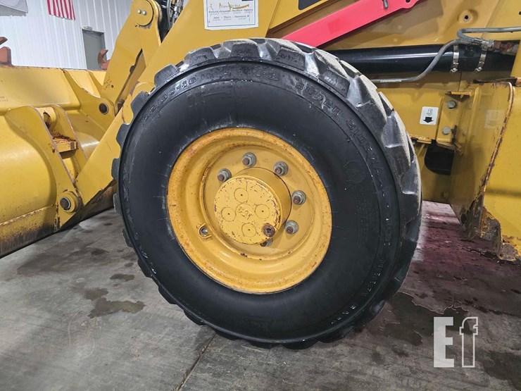 2009-caterpillar-430e-image-30