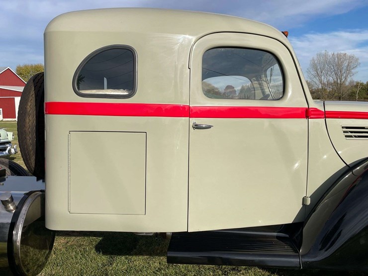 1939-ford-truckstell-sleeper-cab-semi-image-26
