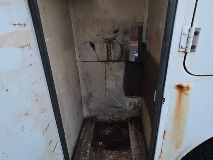 2000-caterpillar-3126-image-36