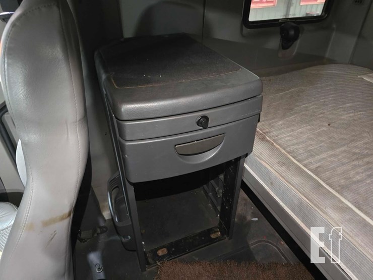 2012-international-prostar-image-18