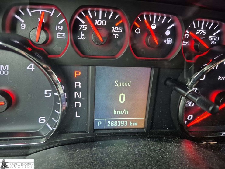 2018-chevrolet-silverado-1500-image-20