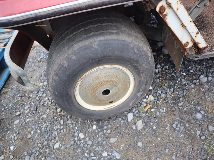 budweiser-racing-harley-davidson-golf-cart-image-10