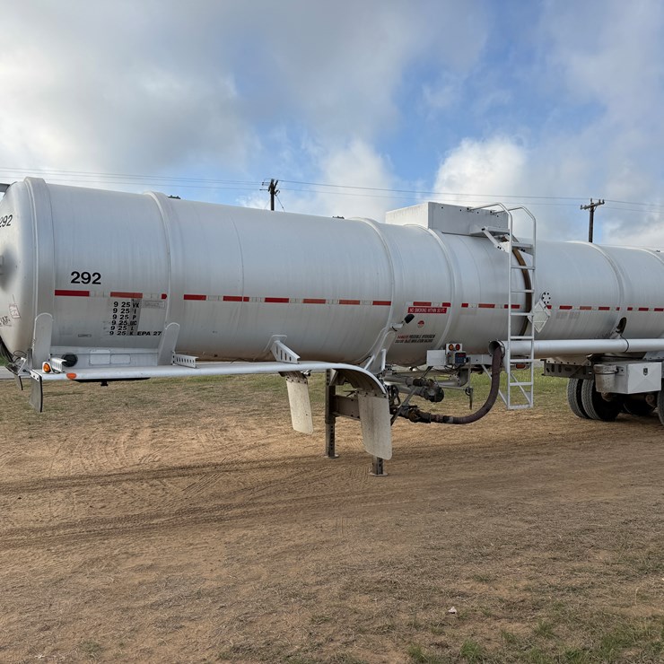 2011 STEPHENS 200BBL CRUDE TANKER