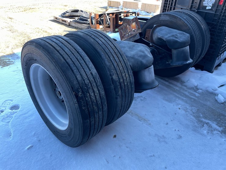 #3944-•-dual-wheel-tag-axle-image-5