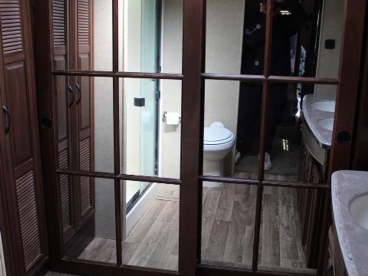 #7364-•-2015-jayco-pinnacle-fifth-wheel-camper-image-26