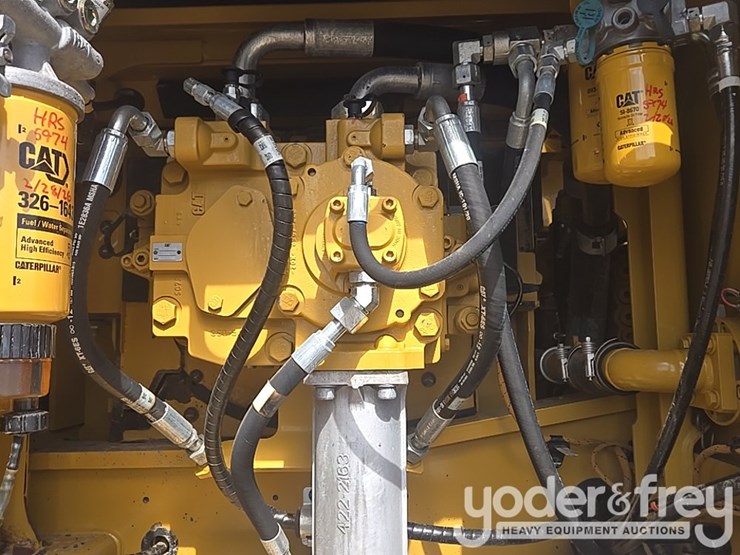 2017-caterpillar-336fl-image-58