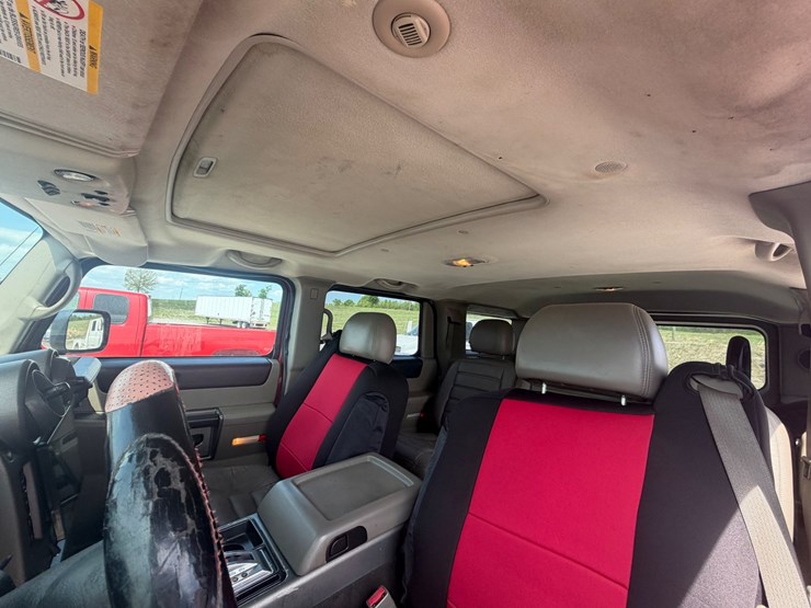 2004-hummer-h2-image-32