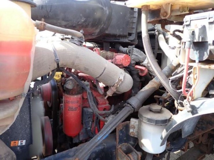 2012-ford-f750-xlt-image-25