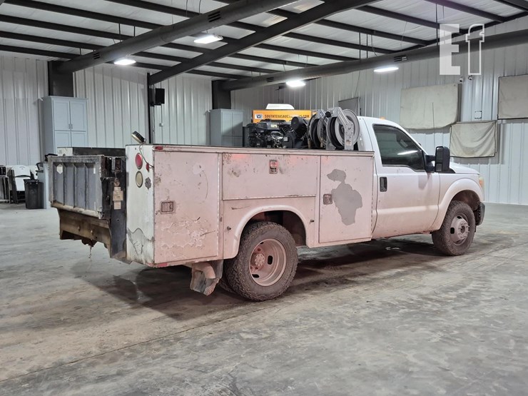 2012-ford-f350-sd-image-3