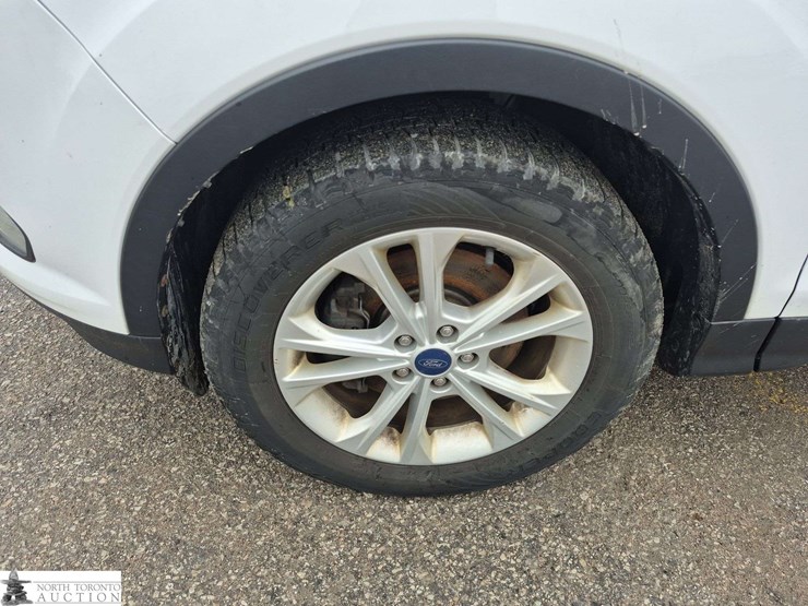 2017-ford-escape-image-21