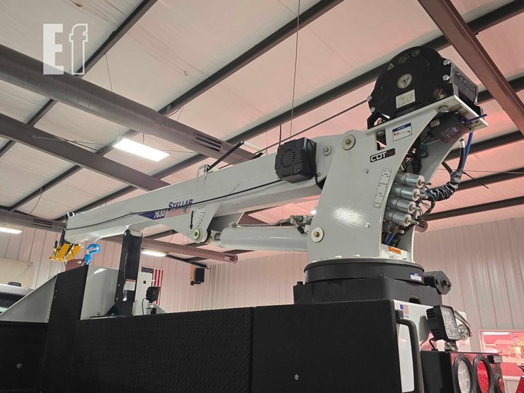 2024-ford-f550-sd-image-17