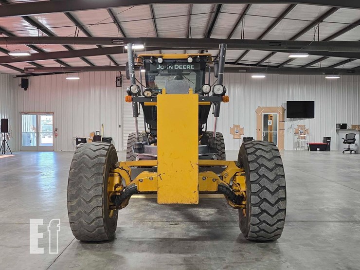 2012-deere-772g-image-7