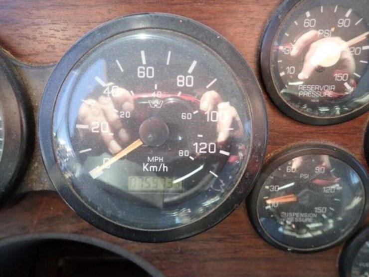 2000-western-star-5900-image-11