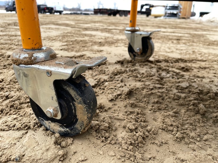 #3950-•-rolling-metal-carts-image-7