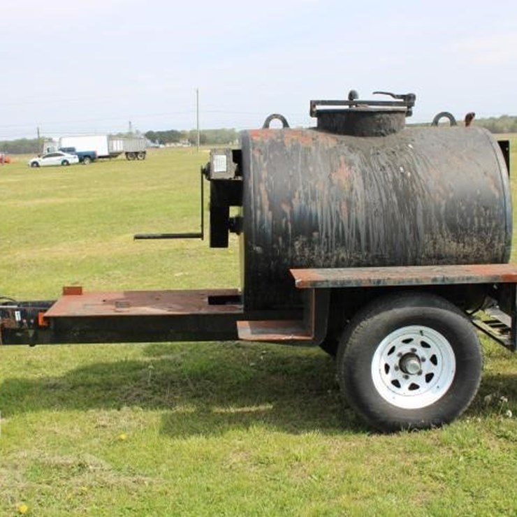 #6703 2008 TANK TRAILER BY SEAL MASTER APPROX 200