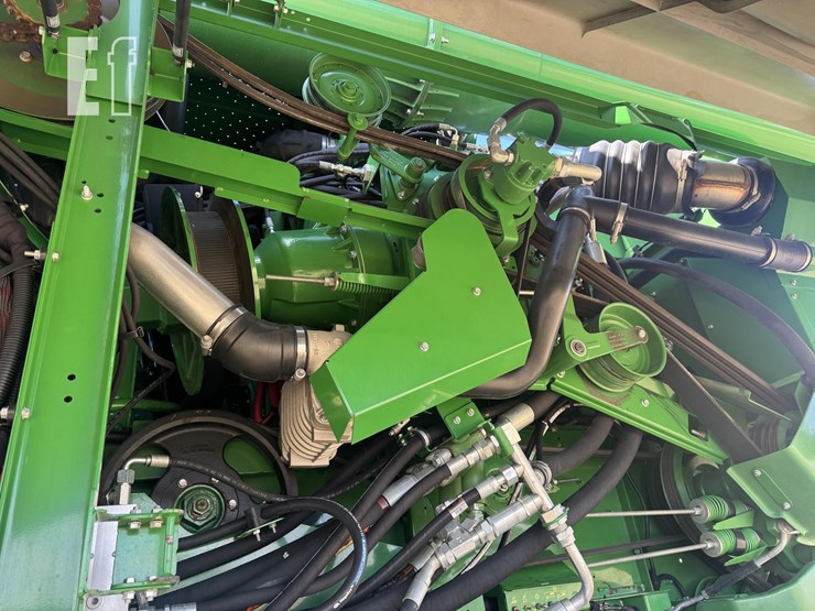 2019-john-deere-s790-image-21