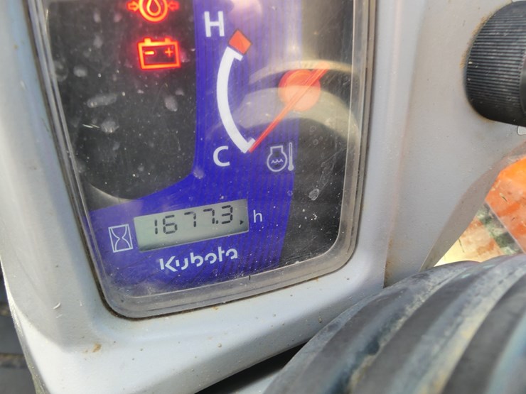 kubota-svl97-2-image-16