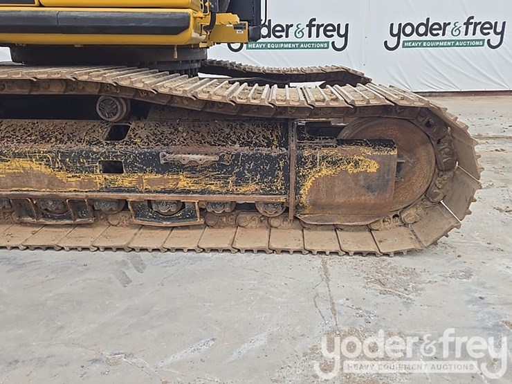 2017-caterpillar-336fl-image-18