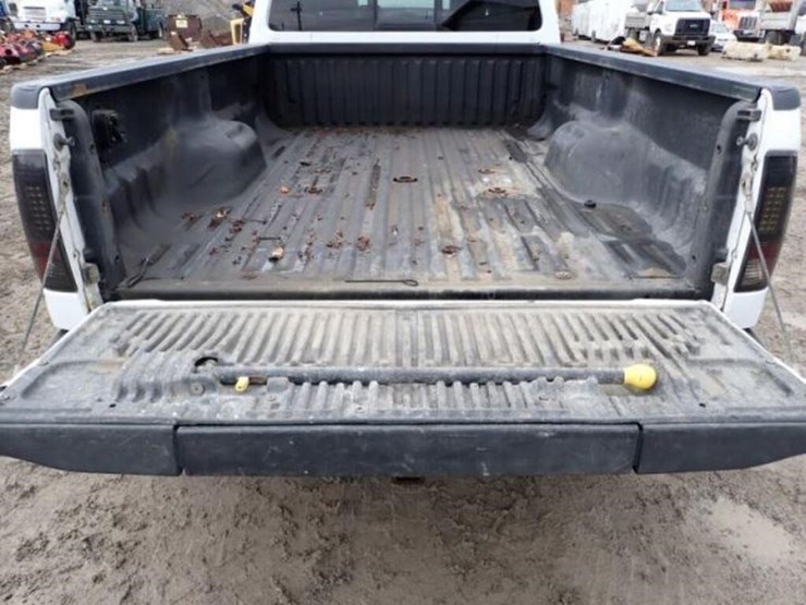 2015-ford-f450-lariat-image-44