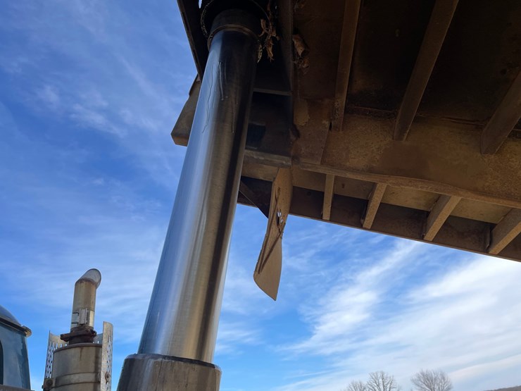 #401-•-1991-mack-rb688s-dump-truck-(has-mn-title)-image-85