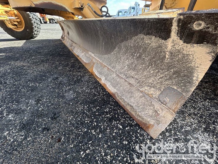 2008-volvo-g940-image-17