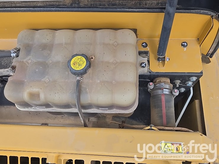 2017-caterpillar-336fl-image-79