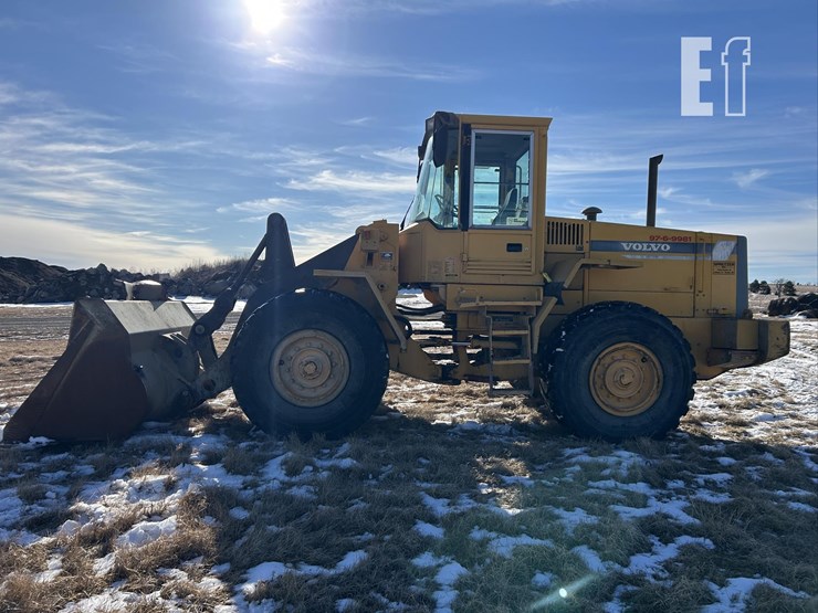 1997-volvo-l90c-image-8