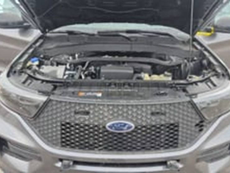 2020-ford-explorer-image-9