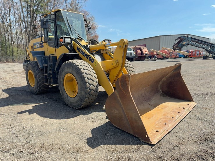 2017-komatsu-wa270-8-image-7