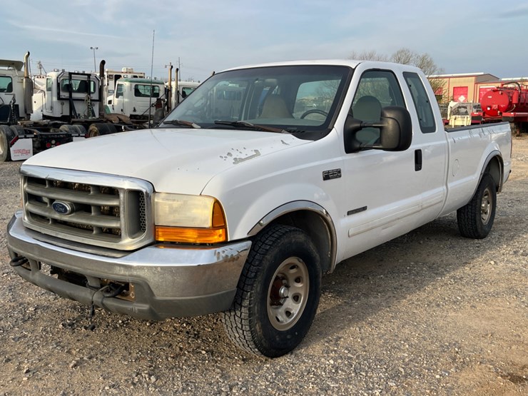 2001-ford-f250-image-1