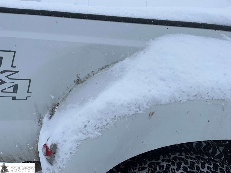 2013-ford-f350-image-24