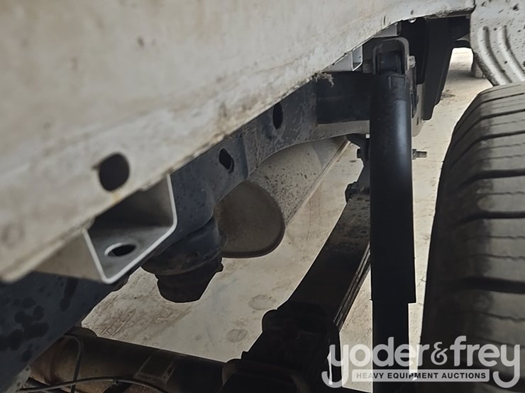 2019-ford-f150-image-27