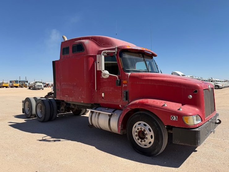 2005-international-9400i-image-3