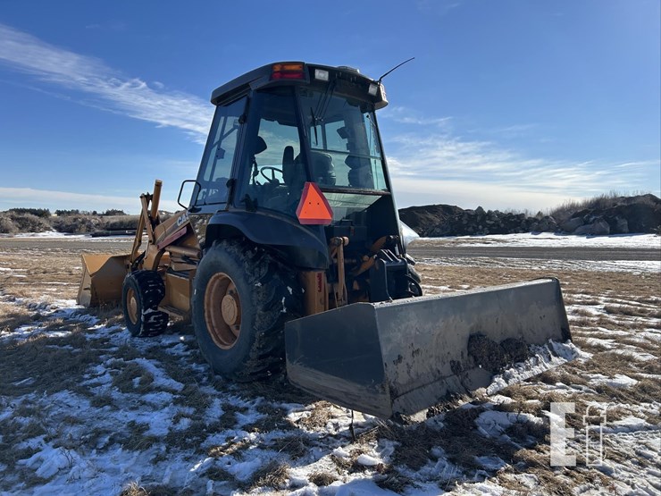 2000-case-570m-xt-image-7