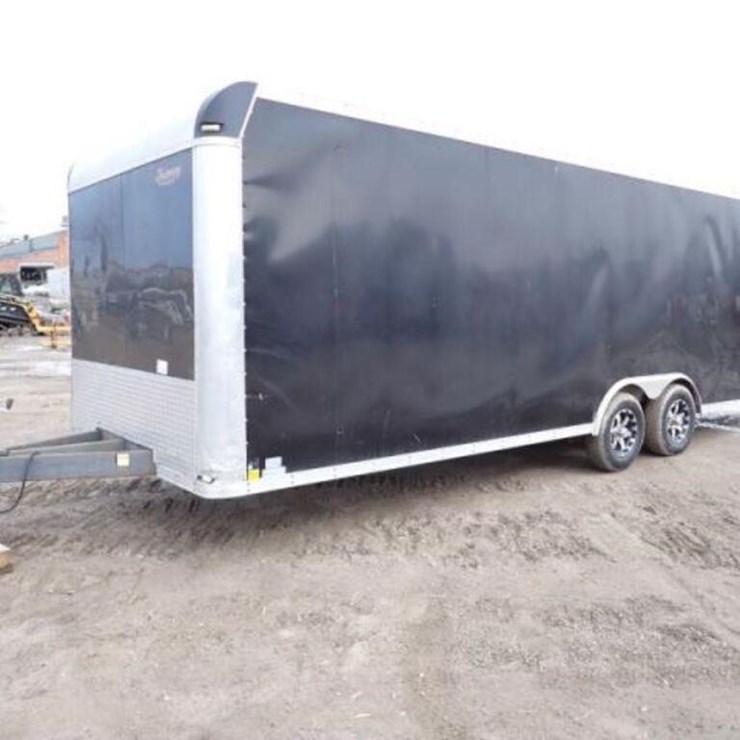 2015 Discovery 24 Ft T/A Enclosed Trailer 1D9R1202