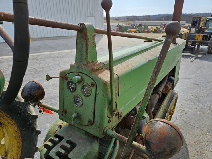 1953-john-deere-50-image-30