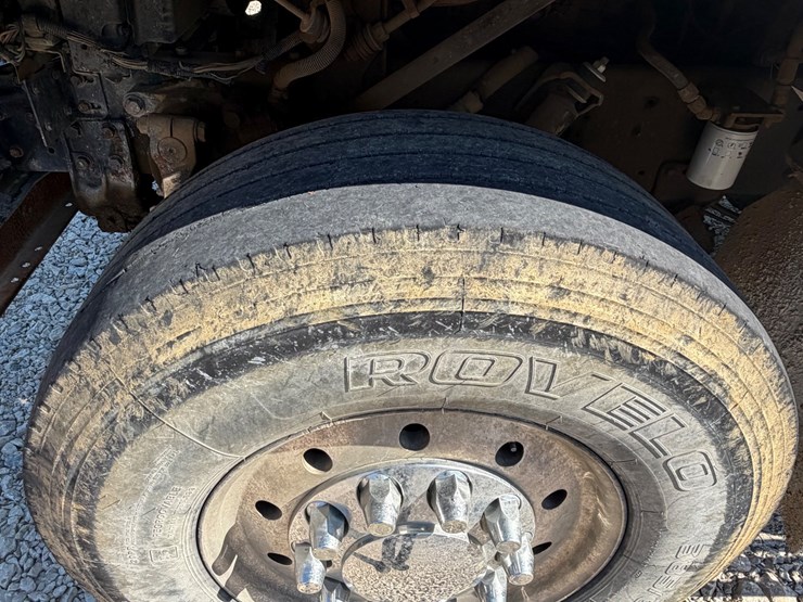 #31925-•-1999-international-tri-axle-dump-truck-image-2