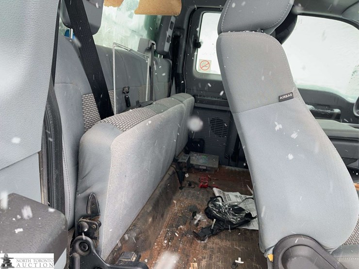 2013-ford-f350-image-19