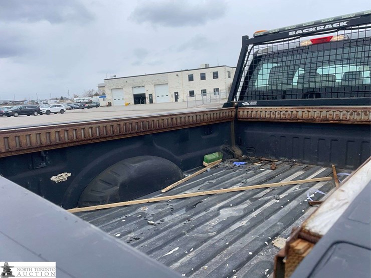 2017-ford-f350-image-23