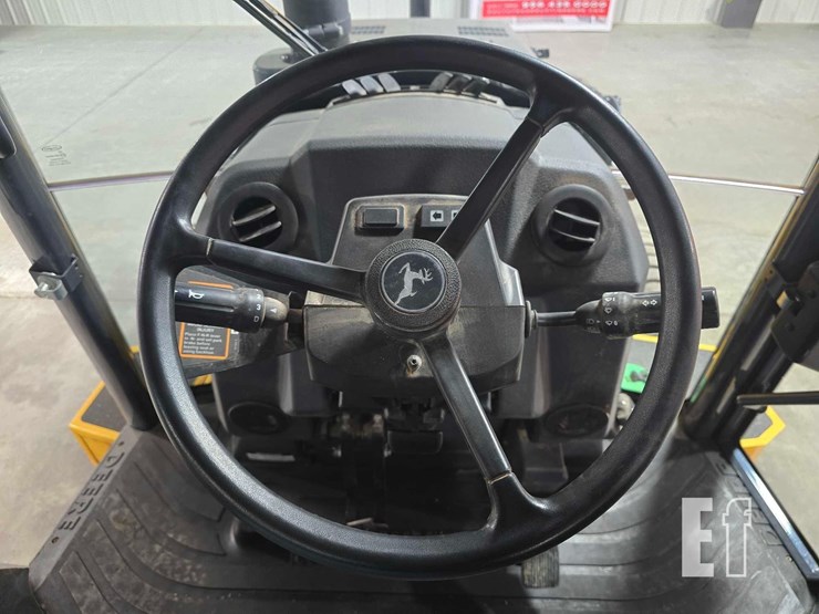 2023-deere-320-p-tier-image-16