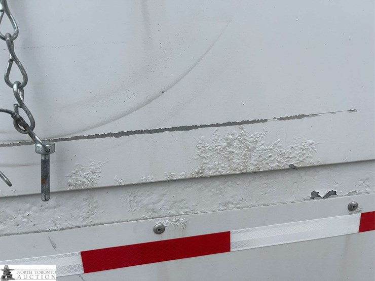 2011-ford-f550-image-33