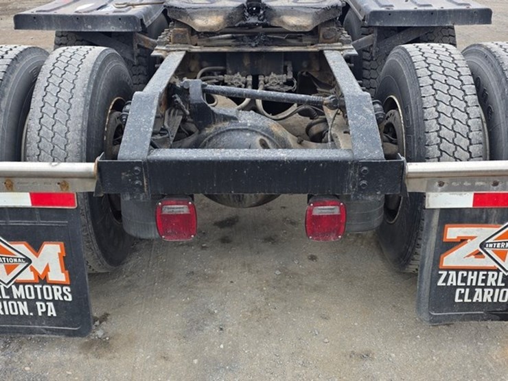 2006-international-9900-image-22