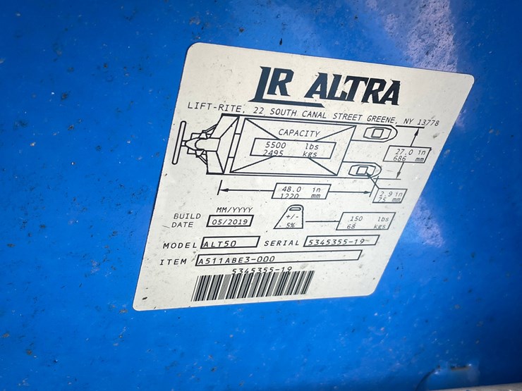 #3919-•-(3)-lift-rite-5,500-lbs.-pallet-jacks-image-10