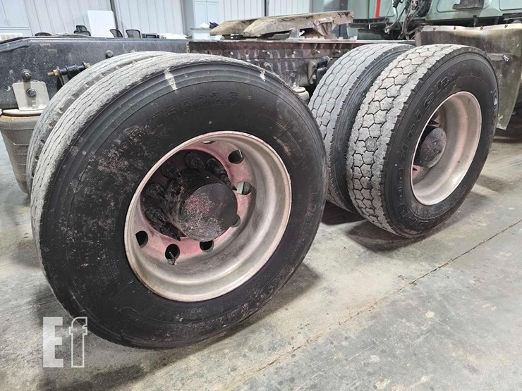 2012-international-prostar-image-29