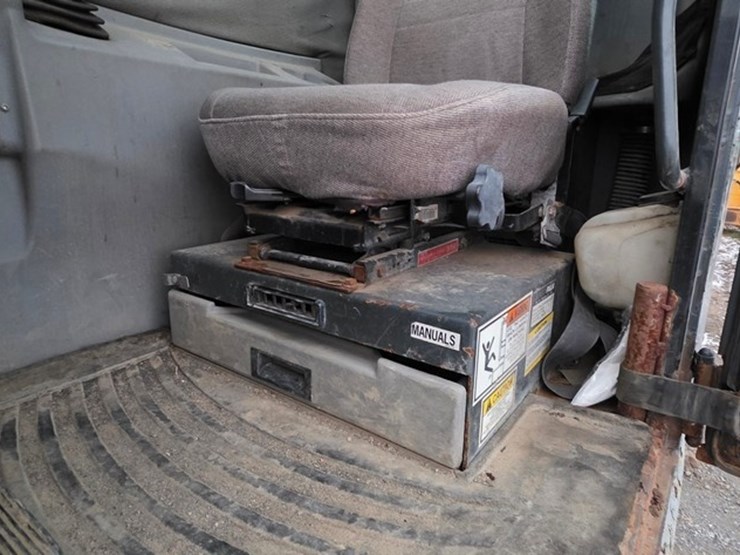 2001-gradall-xl3100-image-48